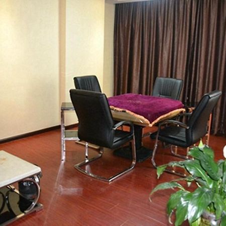 Greentree Inn Guangdong Foshan Lecong International Convention Center Business Hotel Экстерьер фото